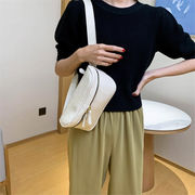 コーデに輝きを添える 女の子ファッショントレンド百掛け ワンショルダー ファッションチェストバッグ
