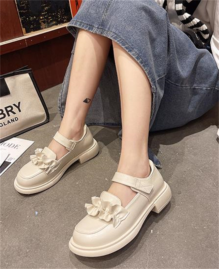 早い者勝ち❗️美品❗️イタリア ハンドメイド 革靴 TRUMAN'S元値37000円 楽天市場】9/19まで2000円オフ ○ スニーカー 本革 メンズ 千手