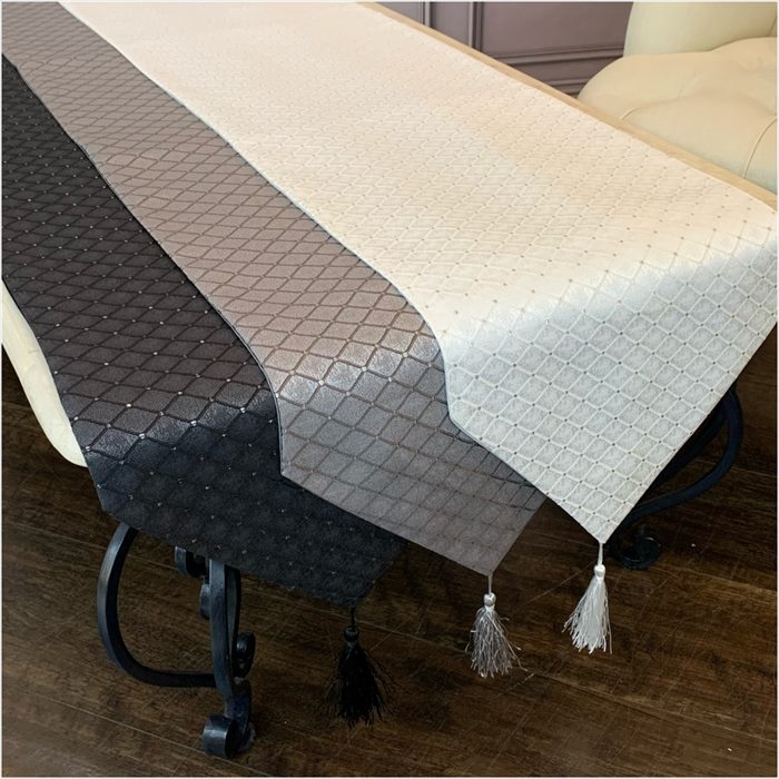 デーブルランナー他 トールペイント 3色展開☆モダン・テーブルランナー・ダイヤ柄 | 卸売・ 問屋・仕入れ