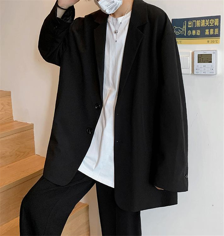 合わせやすい服で 男の子ファッション 韓国 トレンドスモールスーツコート2022年春秋 レトロ ゆったりする