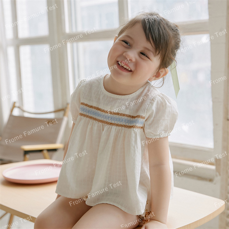 子供服　トップス　半袖　シンプル　Tシャツ　韓国風　夏着新作　人気　 ファッション
