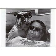 ポストカード モノクロ写真「サングラスをかけた男性と犬」