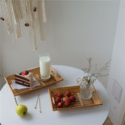 今っぽトレンド 竹材 手織り トレイ 収納トレイ ティートレイ 洗練された フルーツトレイ 食品 写真
