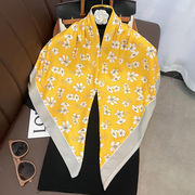 スカーフ　レディース　秋　レーヨン生地　花柄　韓国ファッション　 90*90cm　