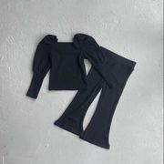 子供服 キッズ　　2点セット 無地　トップス+パンツ セットアップ 韓国ファッション