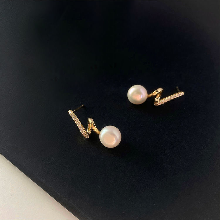 金属アレルギー対応素材 INS風 ピアス パールピアス 真鍮
