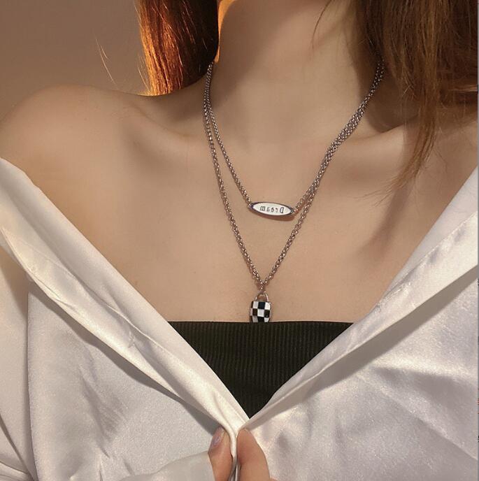 ネックレス★アクセサリー★おしゃれ ネックレス      レディースネックレス パーソナリティペンダント