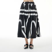 2023夏サイズ婦人服幾何学的太線プリントデザインハーフスカートゆったり着やせサイズスカート1660