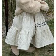 冬新作   韓国風子供服  ボトムス  女の子  スカート   綿入れのスカート  可愛い