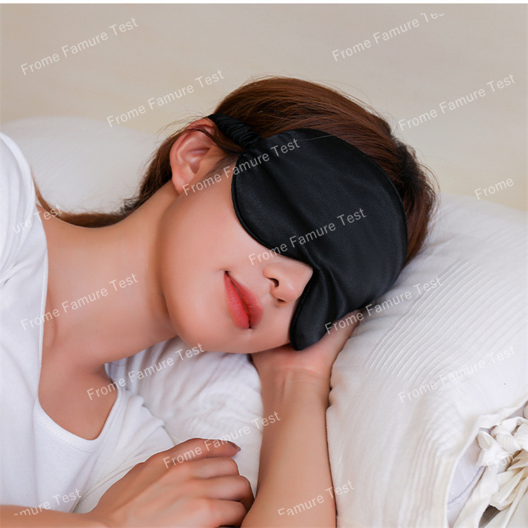 アイマスク　 眼帯　 睡眠改善 　柔らか　 安眠　旅行　 健康　 天然シルク 肌に優しく プレゼント
