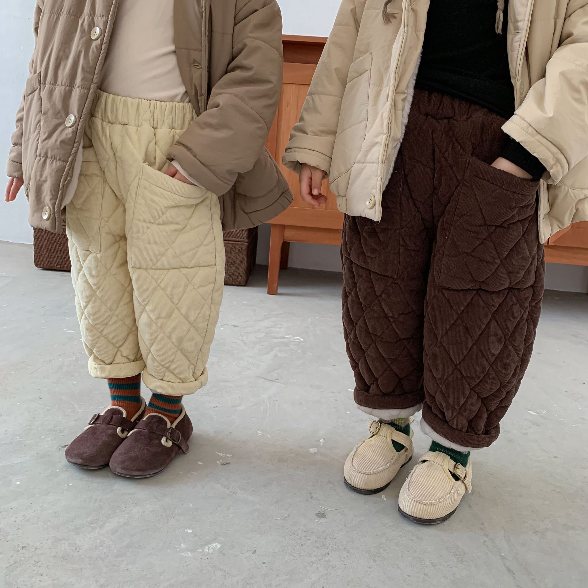 ★Girls＆Boys★　子供パンツ　80~130cm　キルティングパンツ　秋冬　韓国キッズファッション