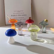 【2024春新作】 INS雑貨 韓国風 可愛い ガラス製 花瓶 透明 キノコ模様 6種類展開