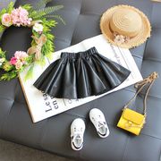 子供服の新しいショートスカートレトロファッションブラックレザースカートオールマッチ
