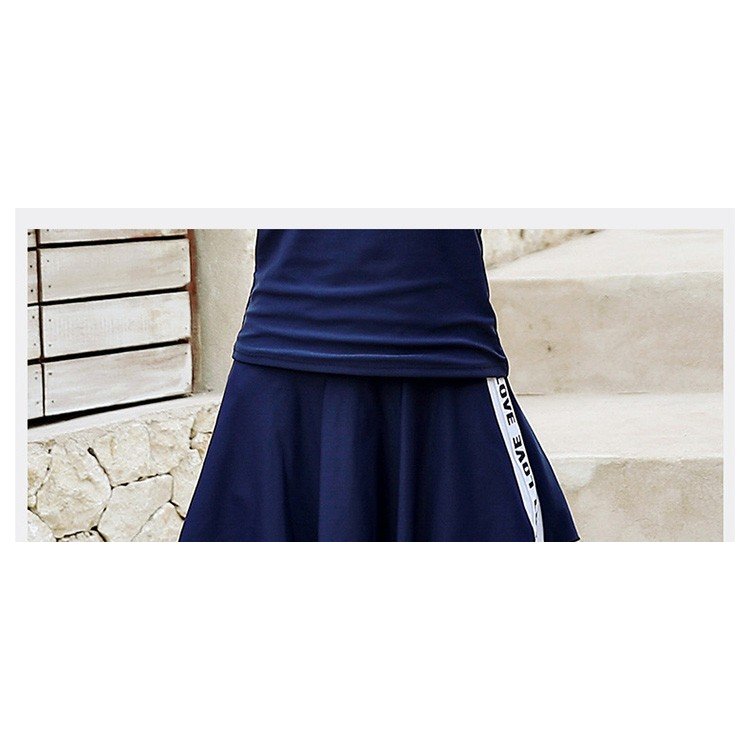 ⭐︎美品⭐︎可愛い⭐︎ LAETITIA⭐︎オリーブグリーン セパレート水着　新品未使用 mihoro style （在庫限り）レディース フィットネス水着