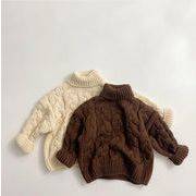 2024年秋冬、新しいスタイル、太い針のひねり、中小の子供、ハイネックの子供用セーター