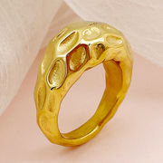 欧米  人気ファッションアクセサリー レディース かわいい 凹凸リング  ステンレス鋼の歪んだ 指輪