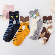4色 かわいい  猫柄 靴下 レディースソックス 綿の靴下 レディースアパレル 秋冬厚手の靴下  猫の雑貨