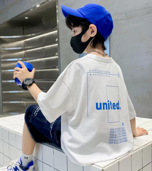 2024新品　子供服　キッズ　トップス　半袖　Tシャツ　3色　90-170CM