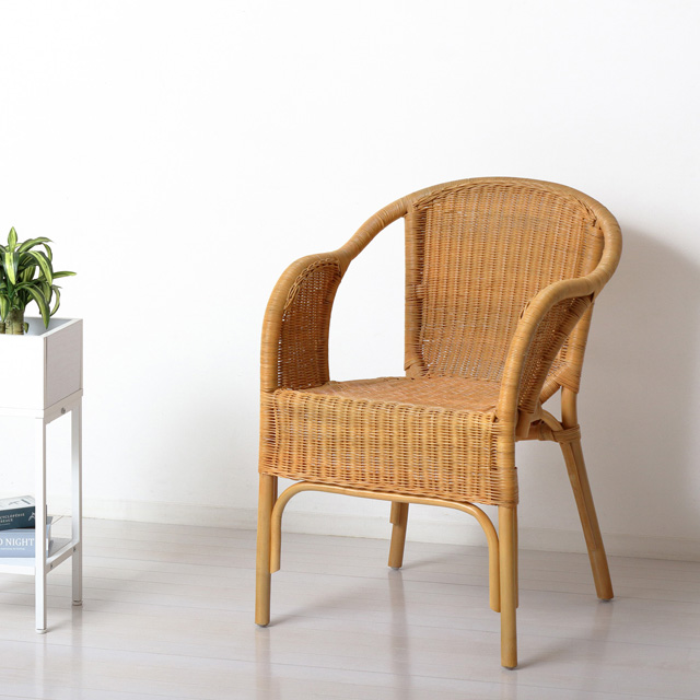 【送料無料】ラタン スタッキングチェア 椅子 藤 ラッカー塗装 送料無料】ラタン スタッキングチェア 椅子 藤 ラッカー塗装