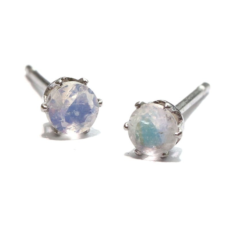 誕生石ピアス　ムーンストーン　約3mm　突き刺し型　ステンレス　シルバー　日本製　6月誕生石