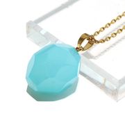 ペンダントトップ　シーブルーカルセドニー　ブラジル産　ステンレス　ゴールド　日本製