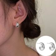 カーブピアス S925 シルバーアクセサリー アレルギー対応 大人かわいい おしゃれ 上品