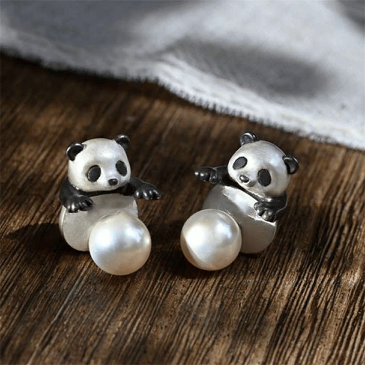 ルンルン♪パンダピアス パンダピアス シルバー925 パンダ スタッドピアス 小ぶり アニマル