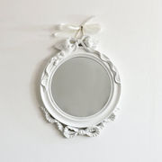 【直送可】ウォールミラー　エンジェルリボン　鏡　壁飾り　壁掛け　リボン付き　ホワイト