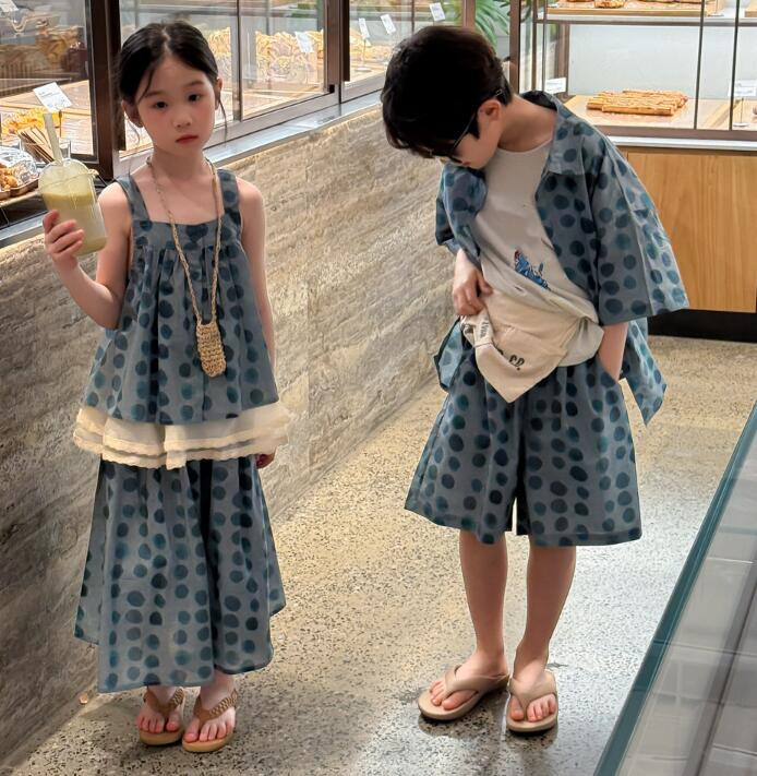 2025新品★子供服 セットアップ★90cm~150cm 2色