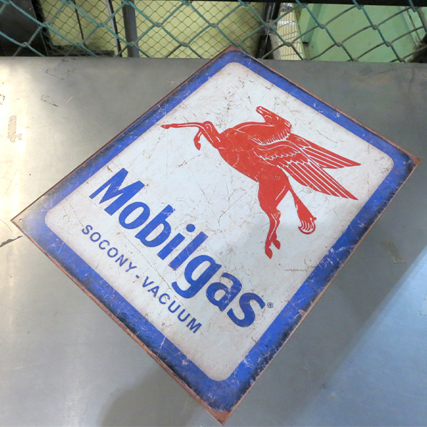昭和レトロ　非売品　ヴィンテージ　Mobil 1 モビールワン　電飾看板 昭和レトロ 非売品 ヴィンテージ Mobil 1 モビールワン 電飾看板 希少