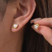 サージカルステンレスハートピアス　アクセサリー　18kコーティング　INS　金属アレルギー対応