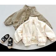 2025秋新作      男の子用のおしゃれなコート、無地のスウェットシャツ