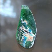 ローマングラス　ペンダントトップ　（通し穴あり）