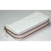 RED CROW  本パイソン　ブラック染色  Wファスナー ラウンドロングウォレット　3226　WH