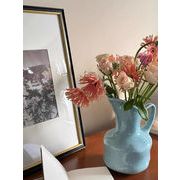 取っ手付き花入れ － 生け花アレンジメントと装飾用陶磁器