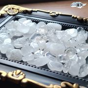 さざれ水晶 さざれ石100 天然水晶原石 パワーストーン水晶 魔除け厄除け (天然水晶タンブルさざれ中粒100g)
