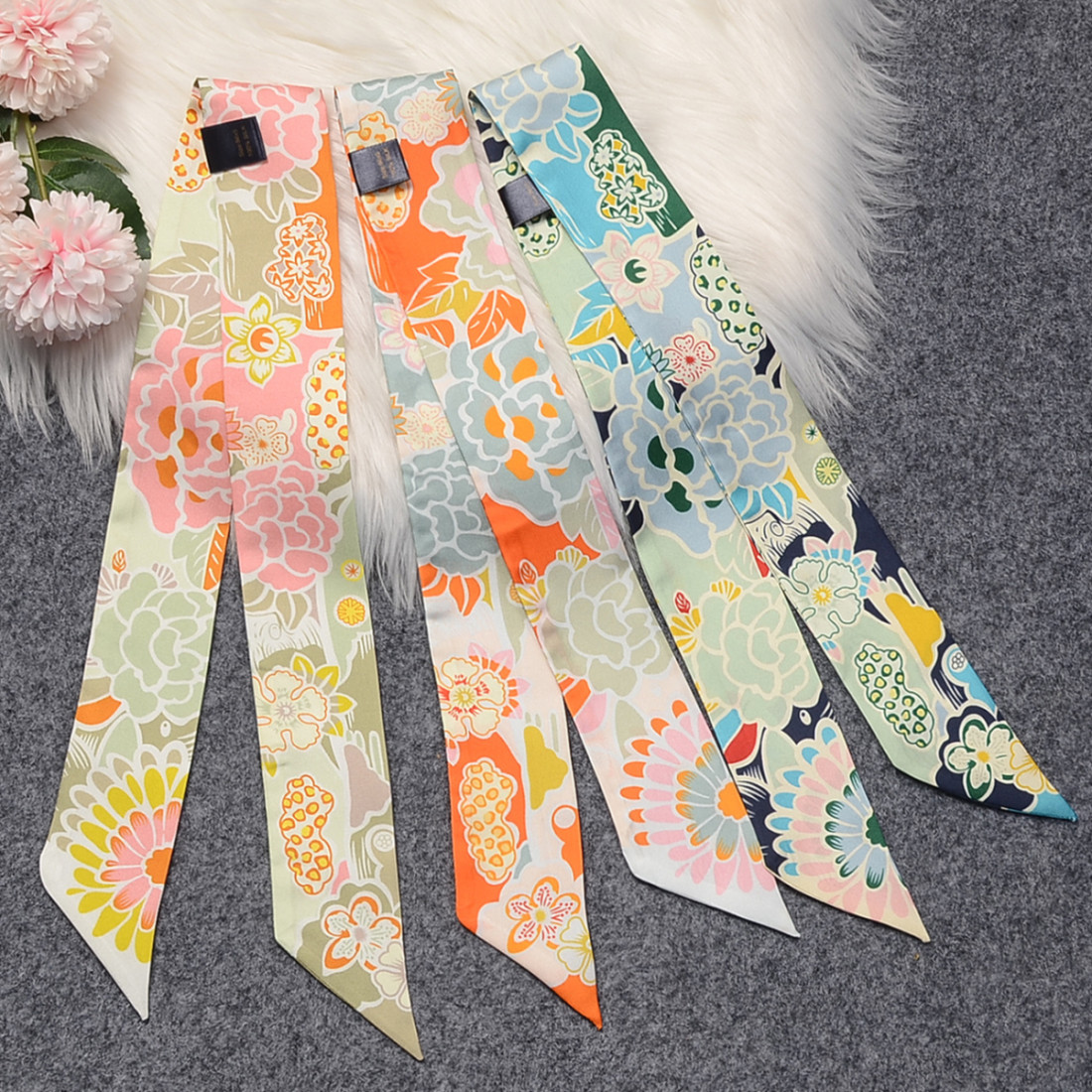 スカーフ 細スカーフ ヘア飾り ミニスカーフ 人気新作 バッグスカーフ ネッカチーフ シルク100％