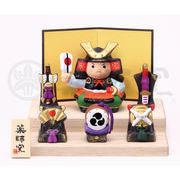 【ご紹介します！やきものの街、瀬戸市発祥のブランド！薬師窯！】錦彩わらべ大将(平飾り)
