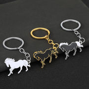 人気干支馬キーホルダー 精巧な馬モチーフ「馬到成功」アクセサリー