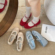 シューズ　パンプス　デザイン　韓国ファッション　INS　リボン