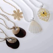 ★アウトレット商品！★  シェルネックレス 5本セット