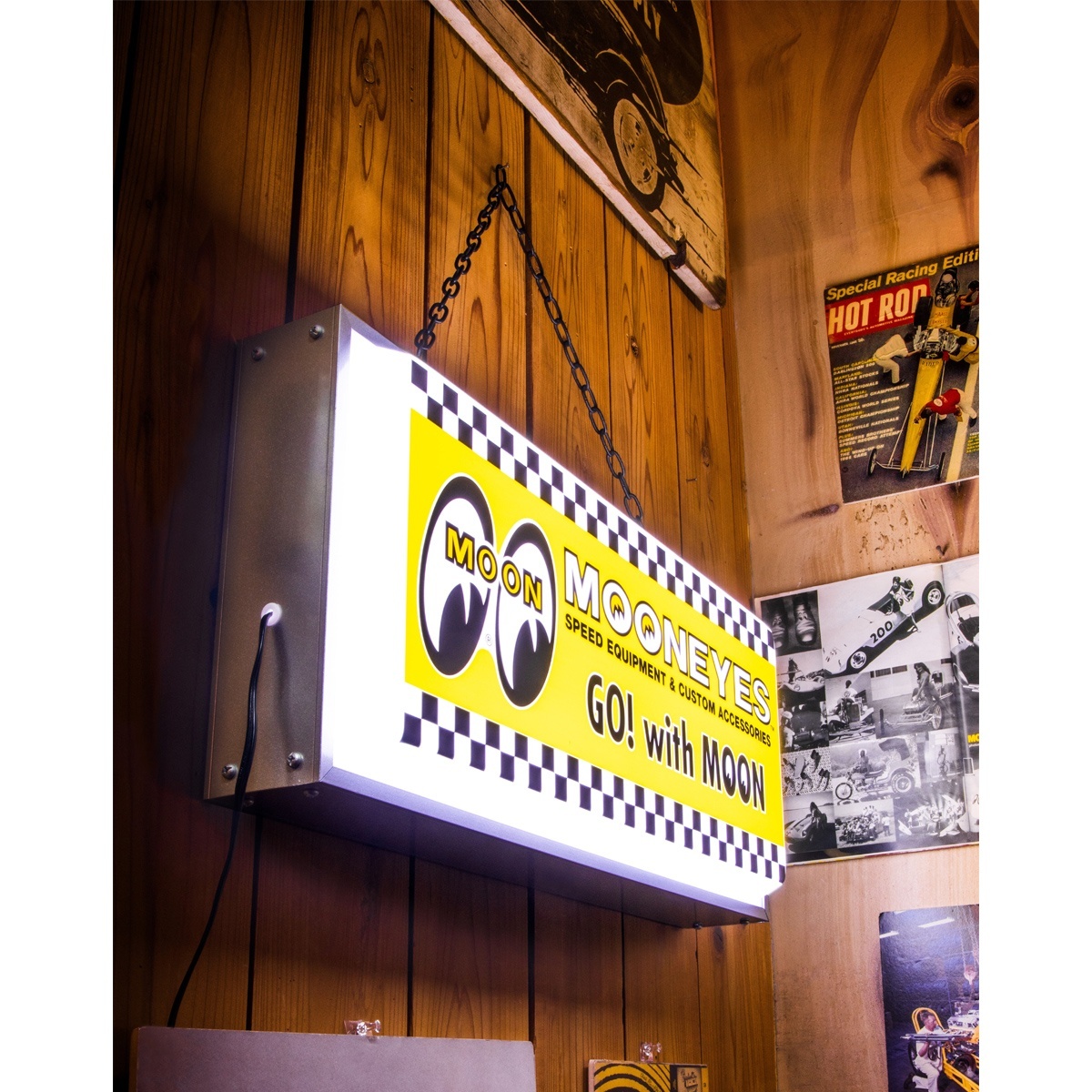 ムーンアイズ チェッカー LED サイン ライト MOONEYES | 卸売・ 問屋