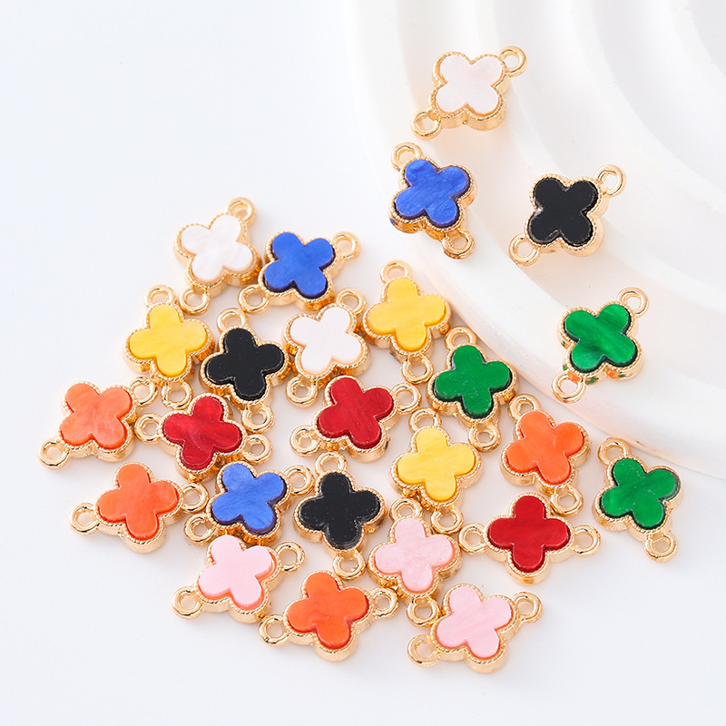 デコパーツ ハンドメイド フラワーチャーム クローバー 四つ葉 お花 ゴールド アクセサリーパーツ 接続金具