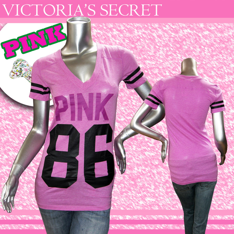 Victoria S Secret ビクトリアシークレット Pink 86 ロゴ Vネック 半袖tシャツ パープル アパレル 株式会社 ユー エス トレーディング 問屋 仕入れ 卸 卸売の専門 仕入れならnetsea