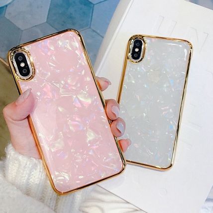 スマホケース Iphoneケース Iphonexゴールドふち ホログラム Iphoneケース 送料無料 家電 Av Pc メグエンタープライズ 問屋 仕入れ 卸 卸売の専門 仕入れならnetsea