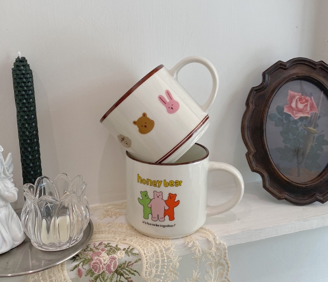 韓国風 INS  くま絵柄 陶磁器インテリア マグカップ  コーヒーカップ  ウォーターカップ カップ   2色