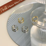 韓国のシンプルで小さな幾何学的な丸い耳のバックル女性のinsダイヤモンドイヤリングイヤリング