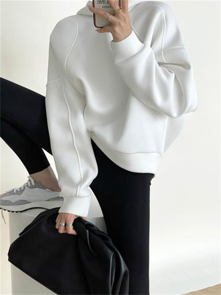 ワンランク上のコーデになる 韓国ファッション フード付きカップル パーカー 秋 デザインセンス 長袖