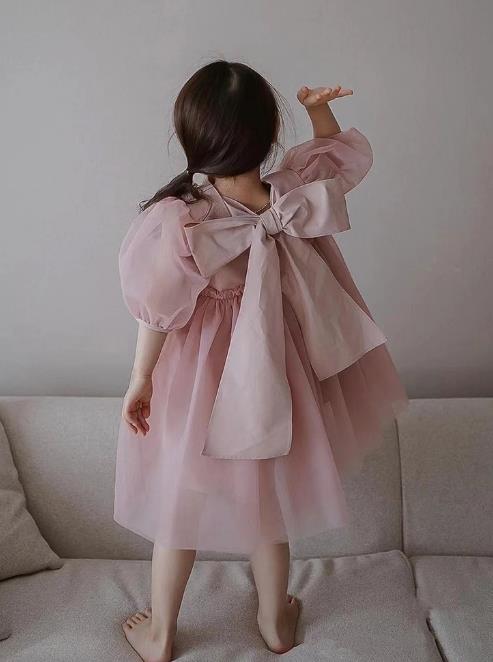 2023 春夏人気 韓国風子供服レーススカート  誕生日  ワンピース   子供服 ベビー服  女の子 キッズ