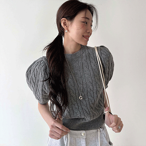 【2023春新作】韓国風レディース服　春秋　　優しい　きれいめ　半袖セーター　ニット　